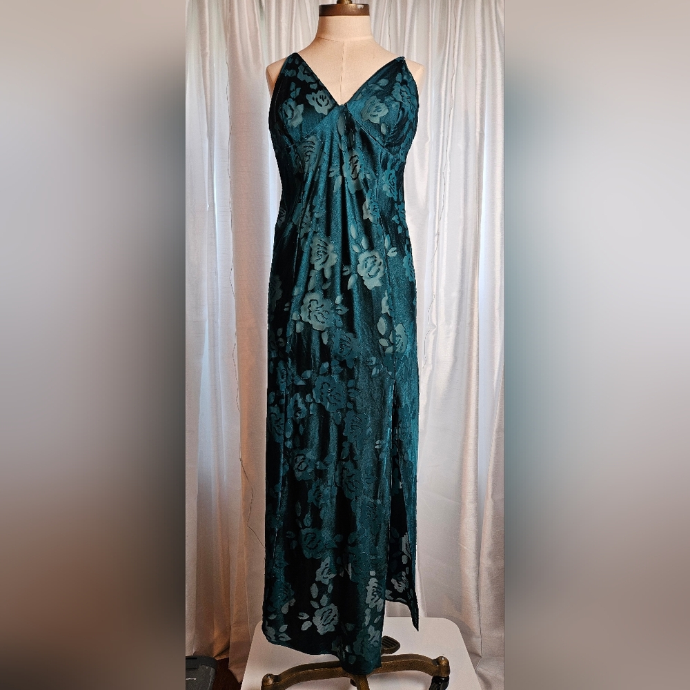 Victoria's Secret Archives  Emerald Green Full Slip